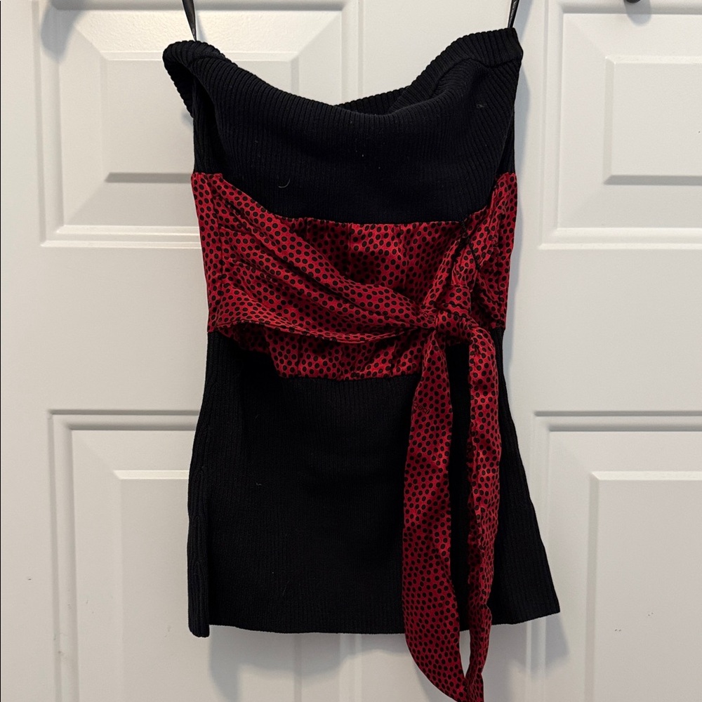 Elegant Black and Red Women's tube top